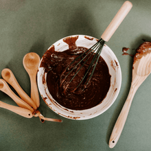 Load image into Gallery viewer, DIY Edibles: Herbal Infusion Brownie Kit - Shire Leaf
