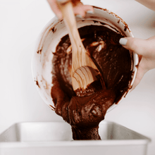 Load image into Gallery viewer, DIY Edibles: Herbal Infusion Brownie Kit - Shire Leaf
